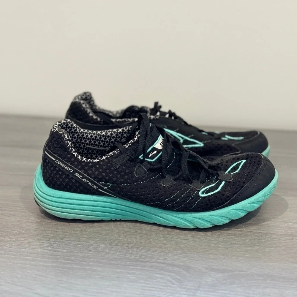 Brooks black turquoise